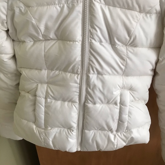 Abercrombie Girls Medium Cream/White Puffer Coat - Picture 2 of 13
